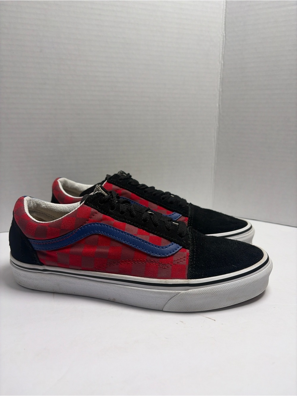 Old Skool Checkerboard Sneakers Men’s 7 Women’s 8.5 Red Blue Yellow